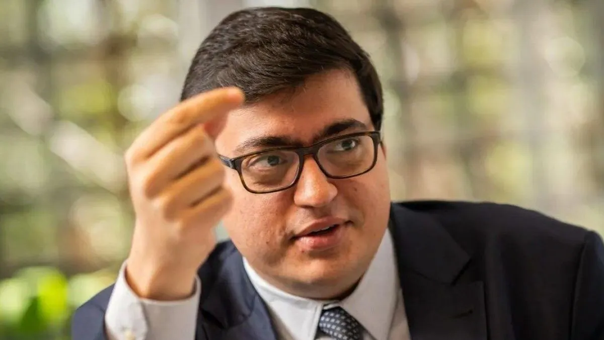 Crescimento de 2% do PIB brasileiro em 2026 é avaliado como otimista por economista